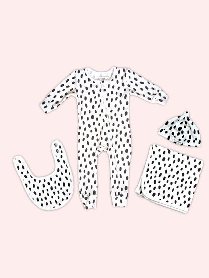 Newborn Winter Essentials Bundle with Beanie - Black Cheetah