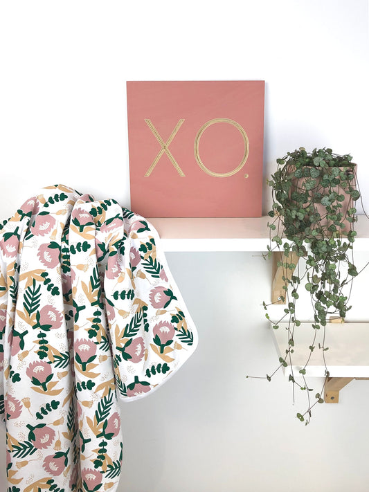 Protea Baby Blanket Kit & Cradle
