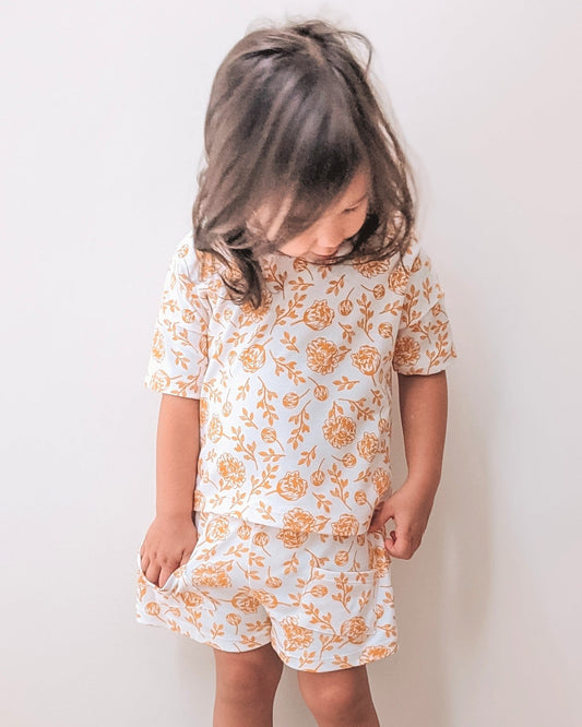 Tee & Shorts Set - Golden Peony