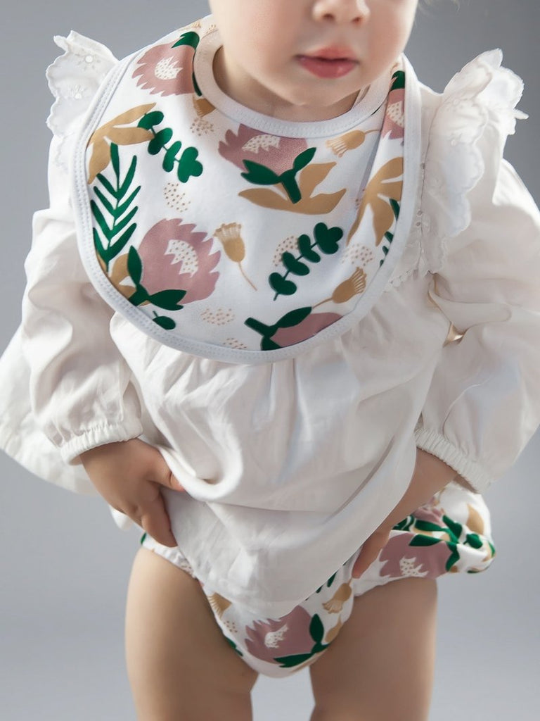 Protea Baby Bib Bloomers Kit & Cradle